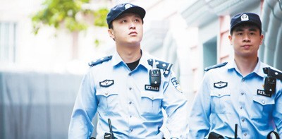 上海静安公安分局曹家渡派出所巡逻队青年民警团队-- 每次出警都要传递法治精神